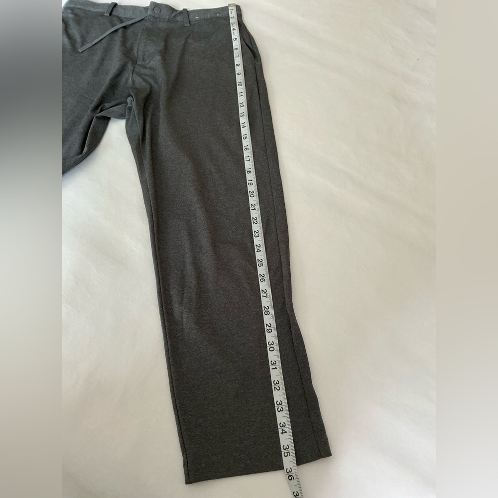 Uniqlo Career Smart Two-Way Stretch Solid Ankle Travel Pants Size Medium - Picture 10 of 11